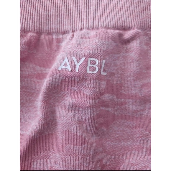 Womens AYBL pink camo seamless gym shorts size XS - Picture 8 of 11